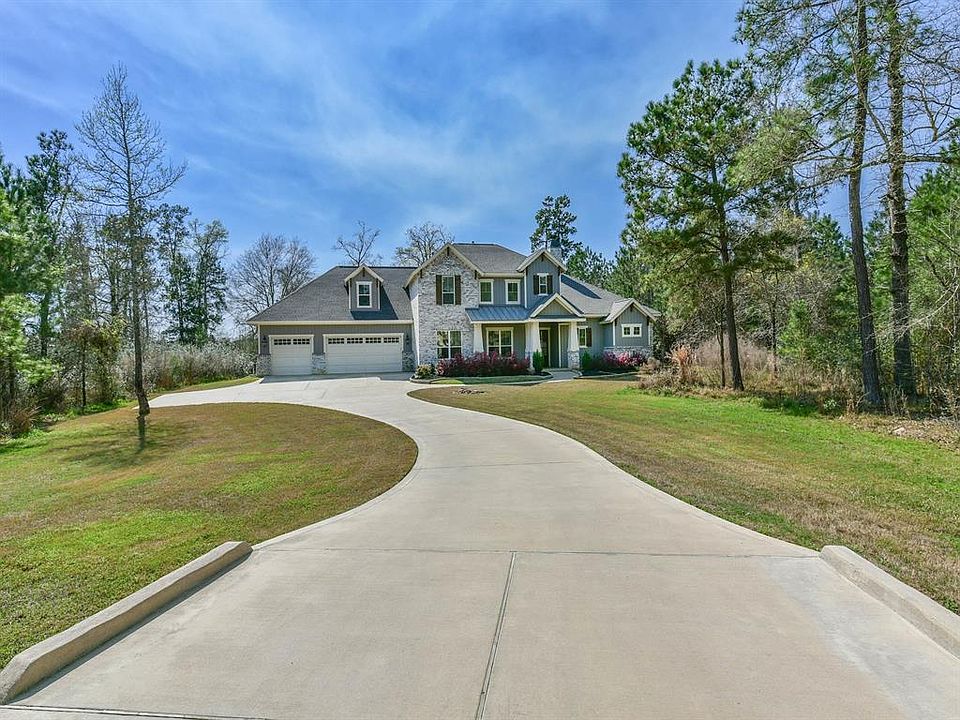 1st image of 9085 Stone Oak Dr
