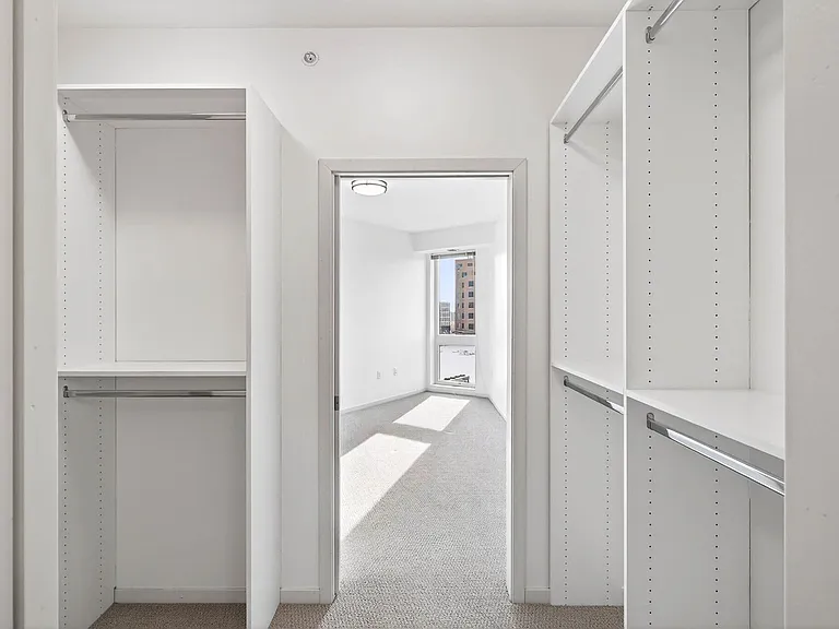 The Flats at West End — Photo 127
