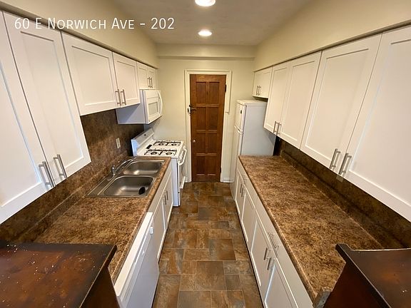 2nd image of 60 E Norwich Ave APT 202