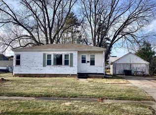 519 S Spring St, Geneseo, IL 61254