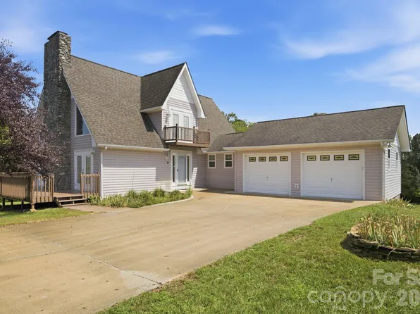 1414 Center Church Rd #59, Hiddenite, NC 28636