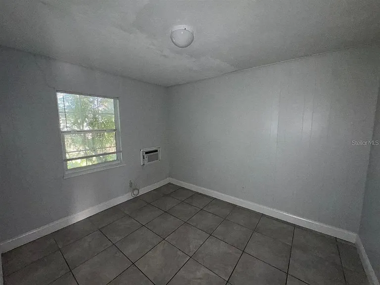 1392 King St #1392 — Photo 7