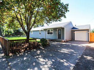 1560 Kelly Blvd, Springfield, OR 97477