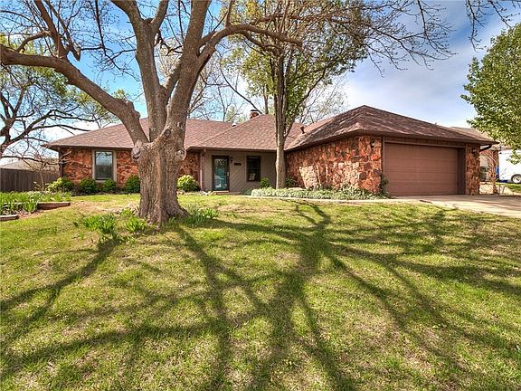 3rd image of 2200 Wheaton Dr