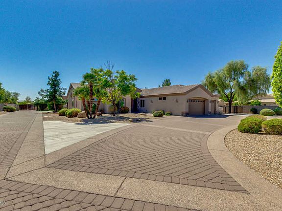 2nd image of 6969 W Calle Lejos