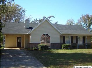 2900 Deerfield Rd NW, Huntsville, AL 35810