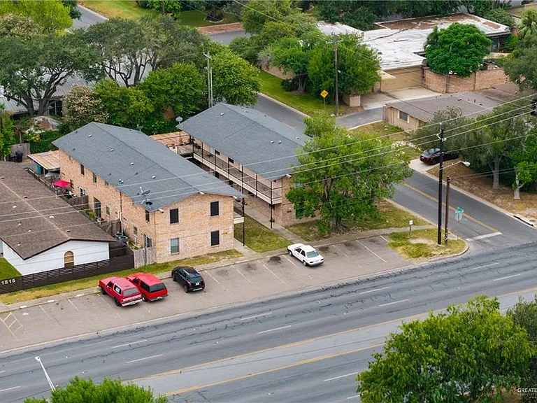 1521 W Nolana Ave #D — Photo 17