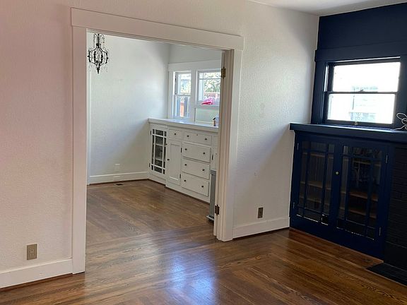2nd image of 1545 Sierra Ave