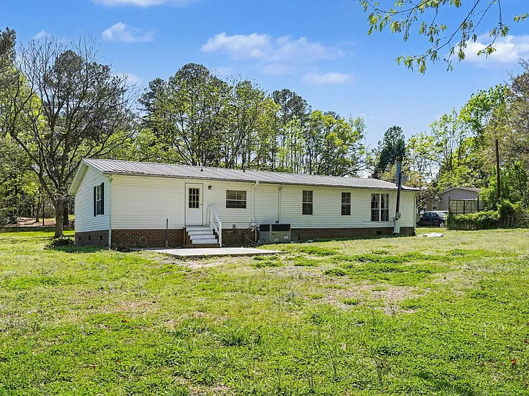 4705 Pearl Rd — Photo 25