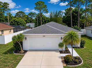 1065 Lewis Ave, Sarasota, FL 34237