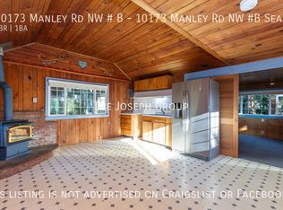 10173 Manley Rd NW #B, Seabeck, WA 98380