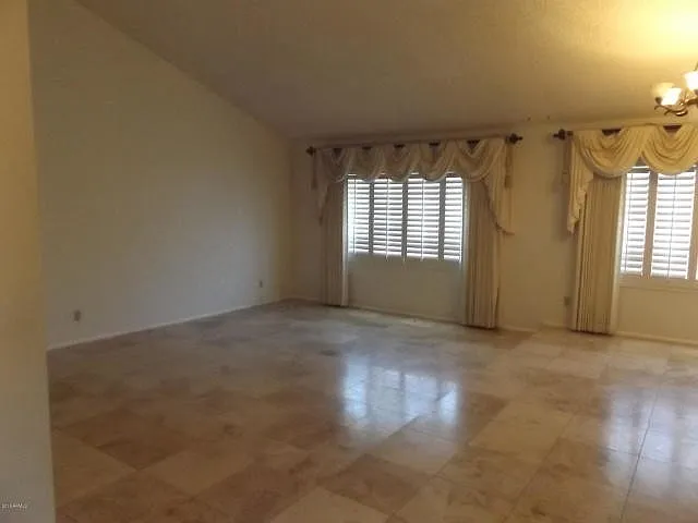 Coming Soon - Convenient Chandler Location - No Hoa — Photo 3