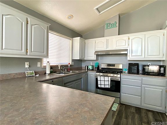 4th image of 20021 Emerald Creek Dr