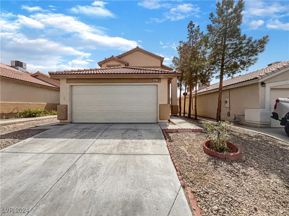 6377 Brianna Peak Ct, Las Vegas, NV 89142