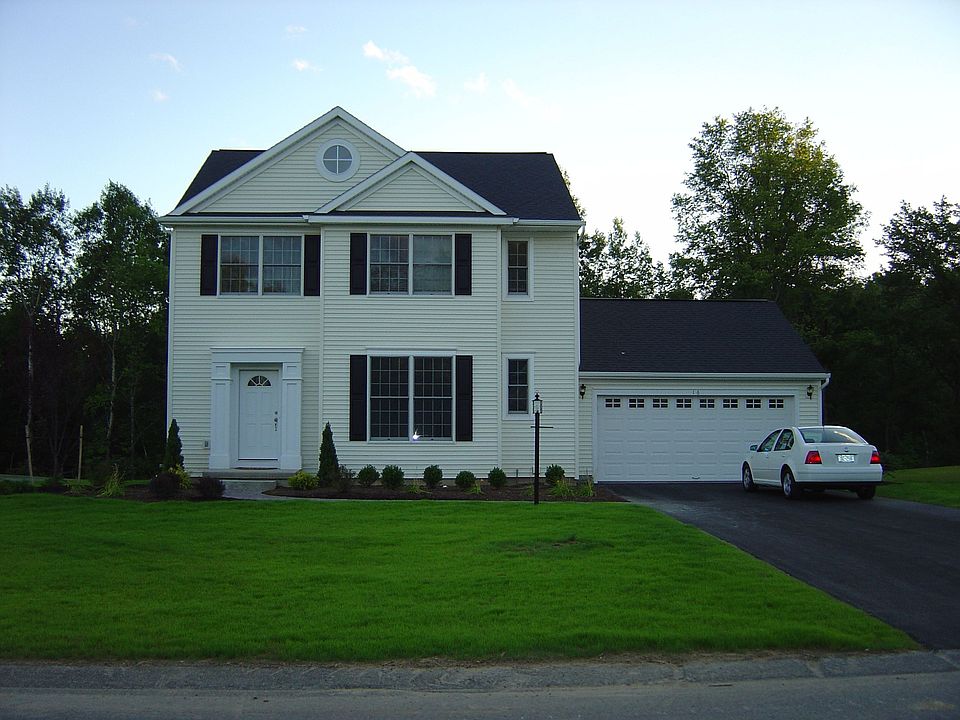 1st image of 16 Sterling Heights Dr