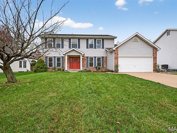 2nd image of 1011 Treeshade Dr