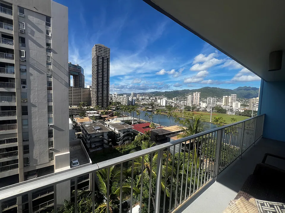 439 Keoniana St #1105