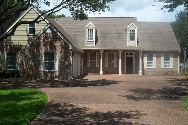 1st image of 322 Olympic Dr