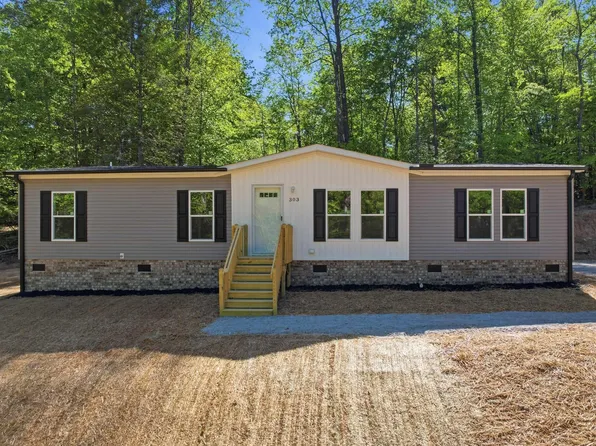 303 Mary Jo Dr, Easley, SC 29640