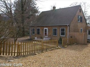 18 Martin Rd, Tisbury, MA 02568