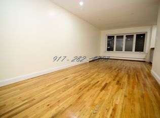 22-16 128th St, College Point, NY 11356