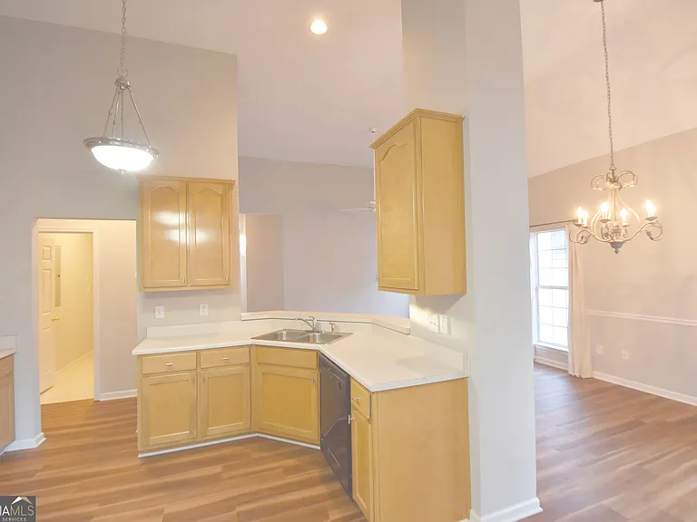 219 Turnbridge Cir — Photo 23