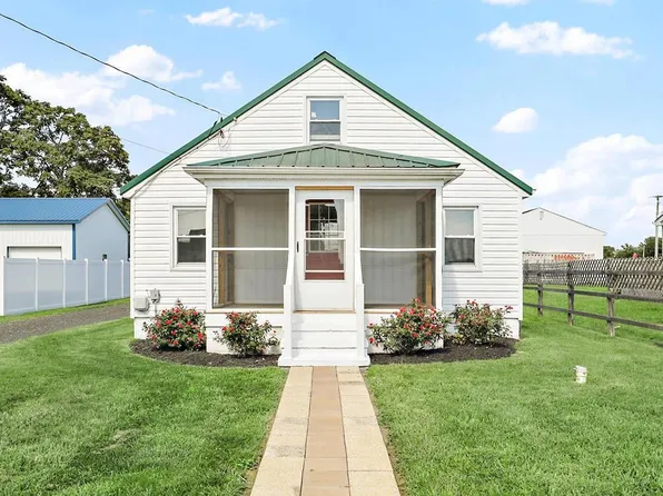 65 Sanford St, Felton, DE 19943