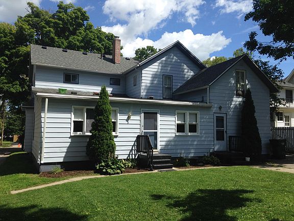 3rd image of 1109 Seymour Ave #2