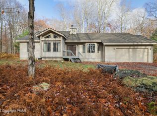 53 Waterfront Way, Gouldsboro, PA 18424