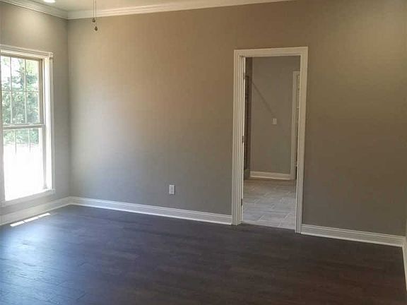 5th image of 8825 Spartan St