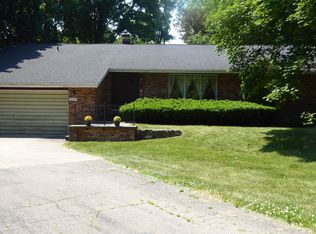 2779 W Wattles Rd, Troy, MI 48098