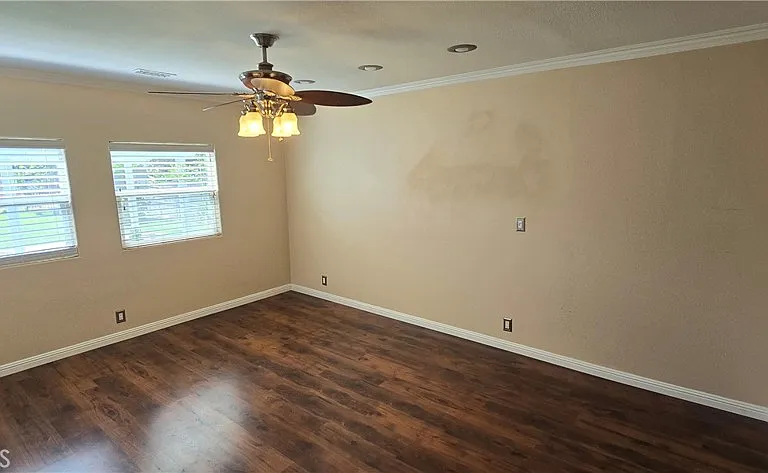 3550 Washington St — Photo 11