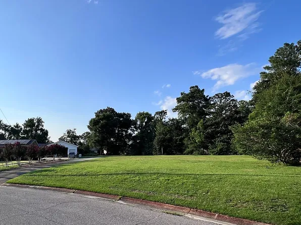 240 Munro Rd, Pensacola, FL 32503