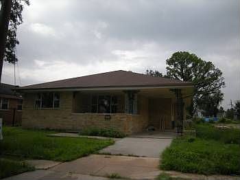 1st image of 2060 Mirabeau Ave