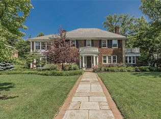 18615 Shaker Blvd, Shaker Heights, OH