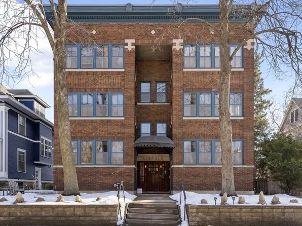 666 Lincoln Ave APT B, Saint Paul, MN 55105