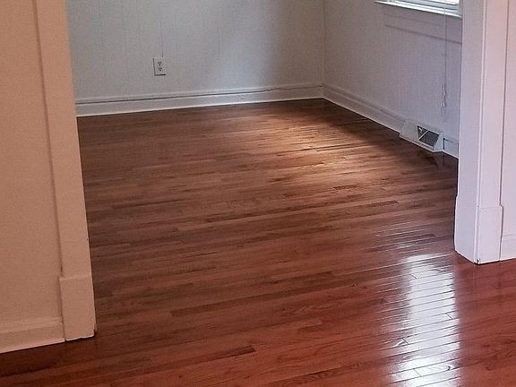 2nd image of 2018 Maplewood Ave