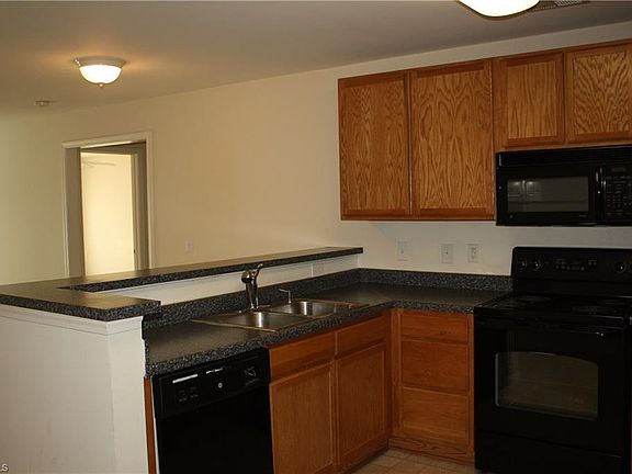 3rd image of 3429-205 N Church St