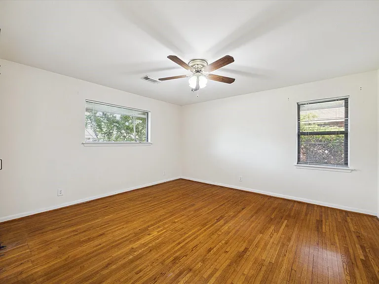 8907 Autauga St — Photo 11