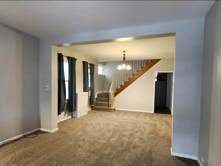 20 S Loveland Ave — Photo 3