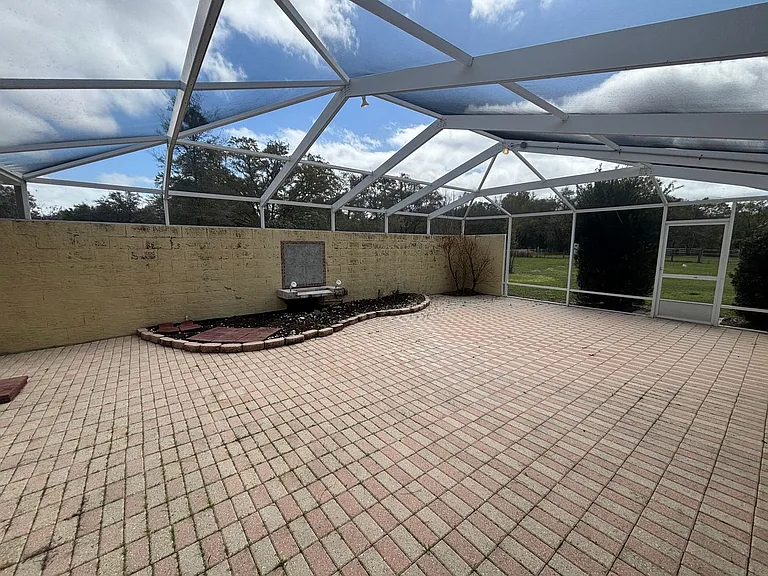 11435 SW 140th Ave — Photo 30