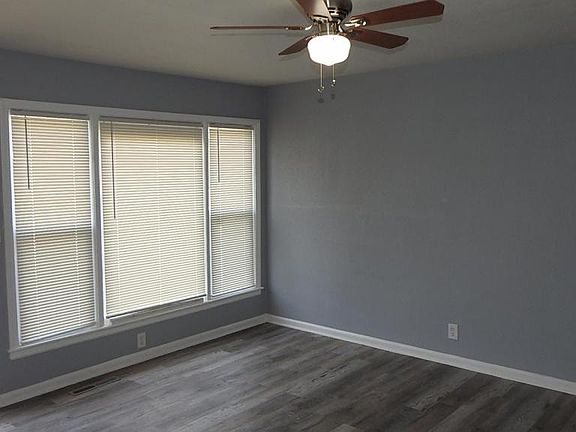 4th image of 5305 Jackson Ave