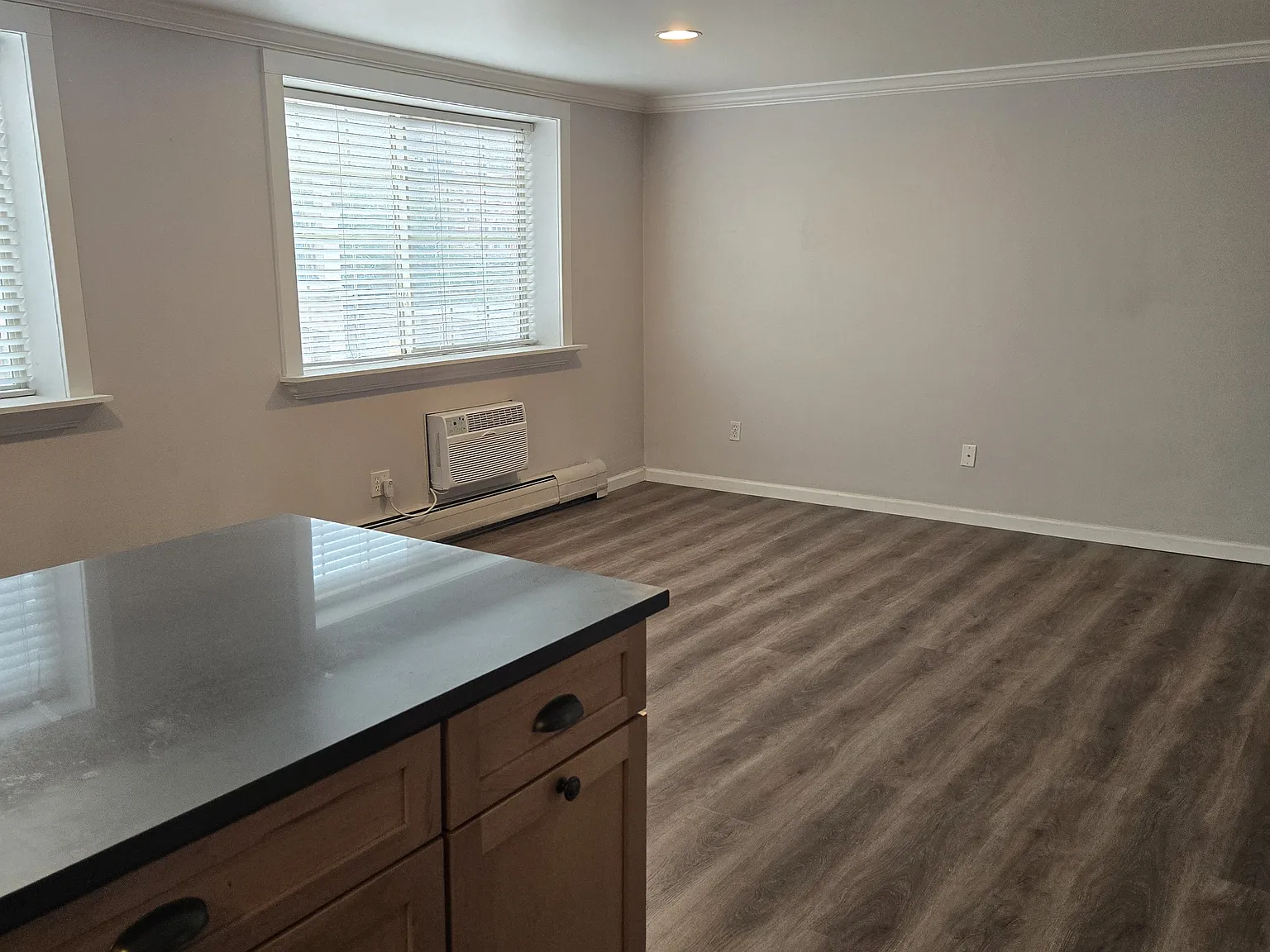 30 Emerson Street — Photo 3