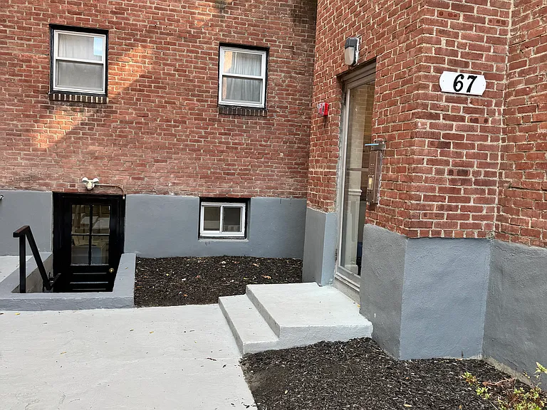 39 Chiswick Rd #5 — Photo 17