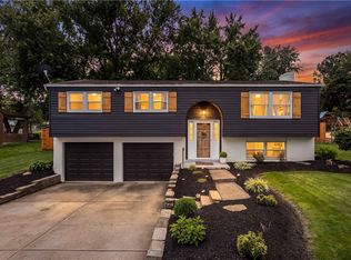 36 Concord Dr, Irwin, PA 15642