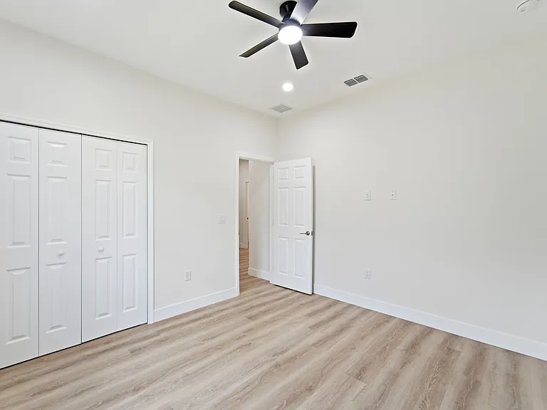 1332 Marshall Dr — Photo 19