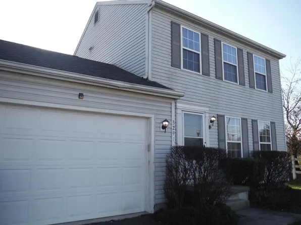 3297 Westerville Woods Dr, Columbus, OH 43231