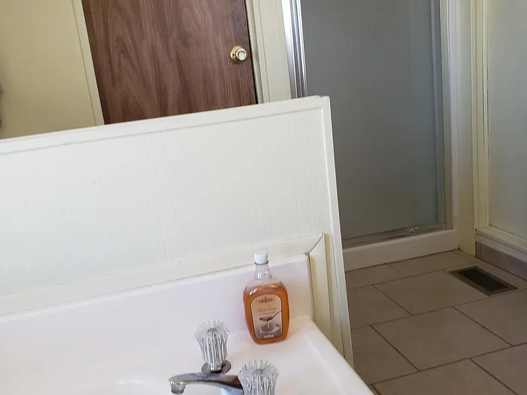 Master bath.