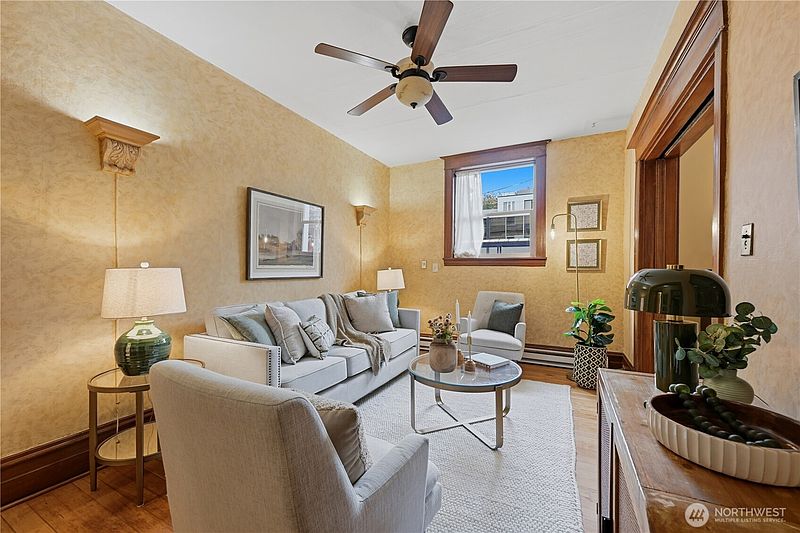 5th image of 7 Harrison Street #2