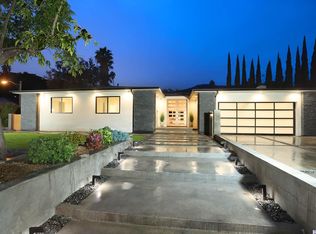 941 Pebbleshire Rd, Glendale, CA 91207